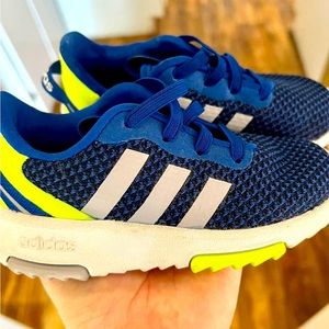 Toddler Adidas tennis shoes